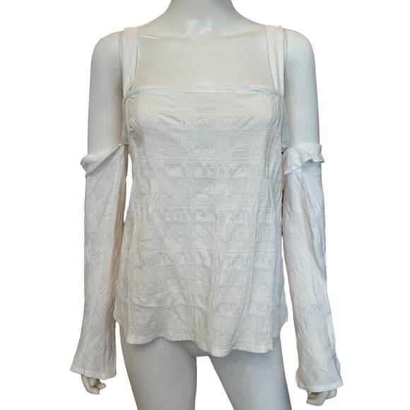 New ~ TOPSHOP NORDSTROM ~ Textured Cold Shoulder Top Size 8 - Picture 4 of 10